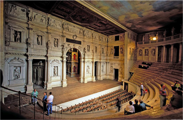 Italy's Theatres - Theatre in the Renaissance Era